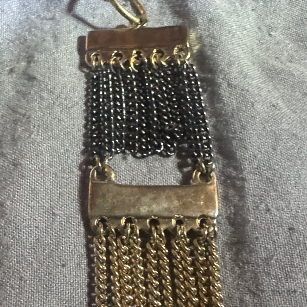 Elegant Gold and Black Chain Tassel Purse Charm - Picture 3 of 4